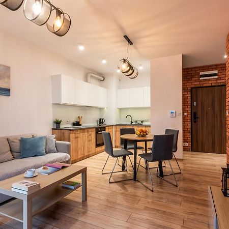 Marvels Place With Parking And Ac Krakau Exterior foto